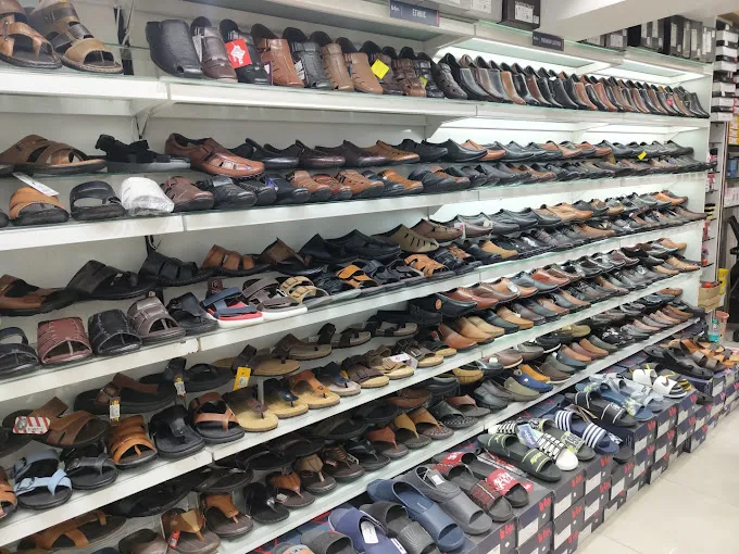 NEW SHOE PARK